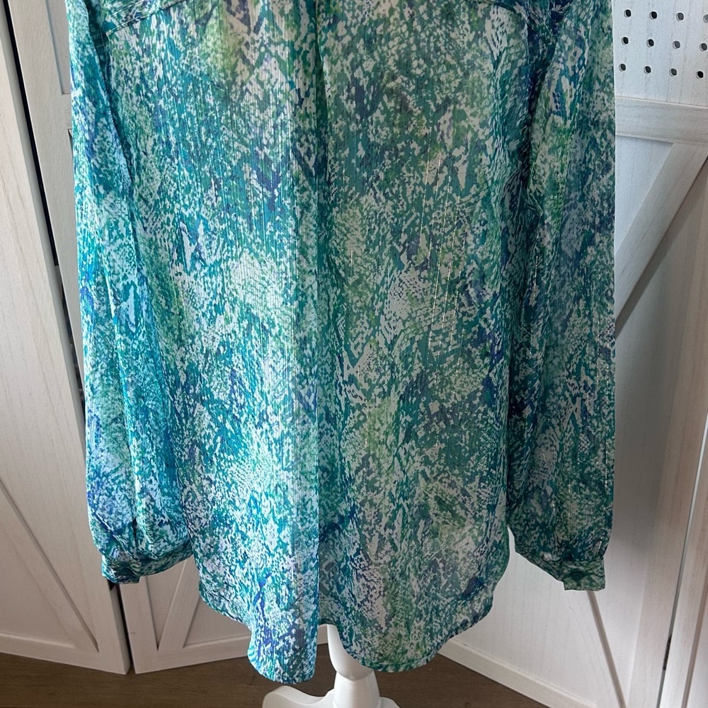 Dana Buchman Teal and White Button Down Shirt - Picture 4 of 9